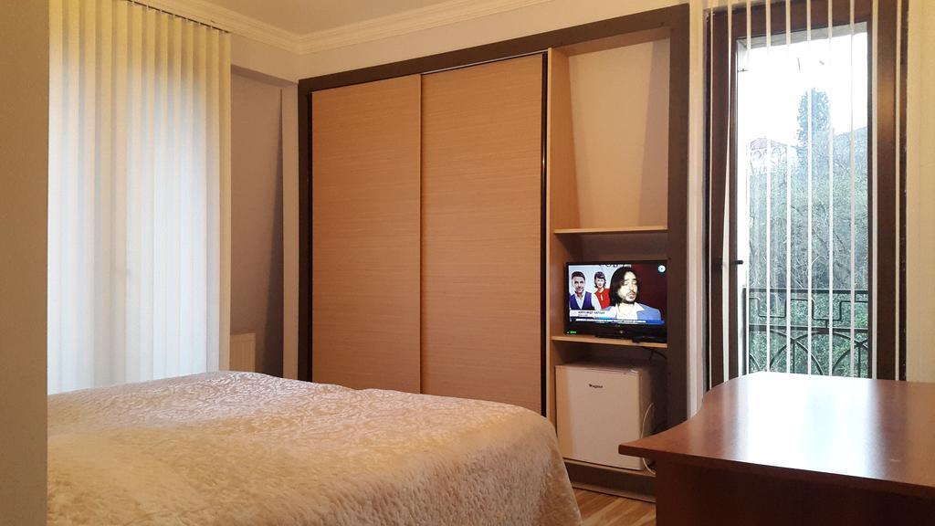 Lasha Guest House Makhinjauri Exterior photo