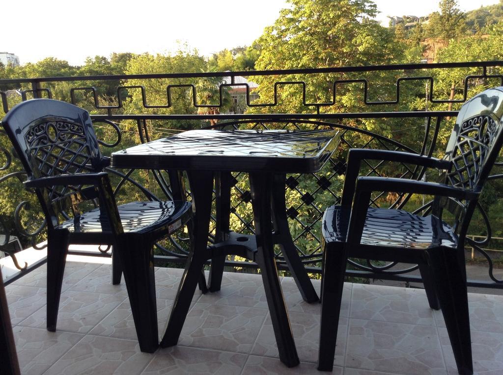 Lasha Guest House Makhinjauri Exterior photo